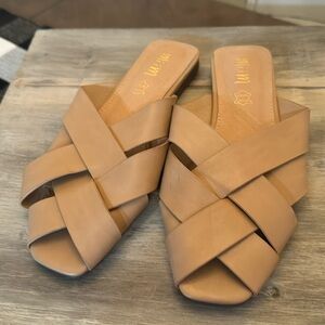 MIIM Slides Sz 8.5 leather
